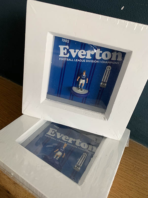 League Champions Framed Subbuteo Figure - Image 3